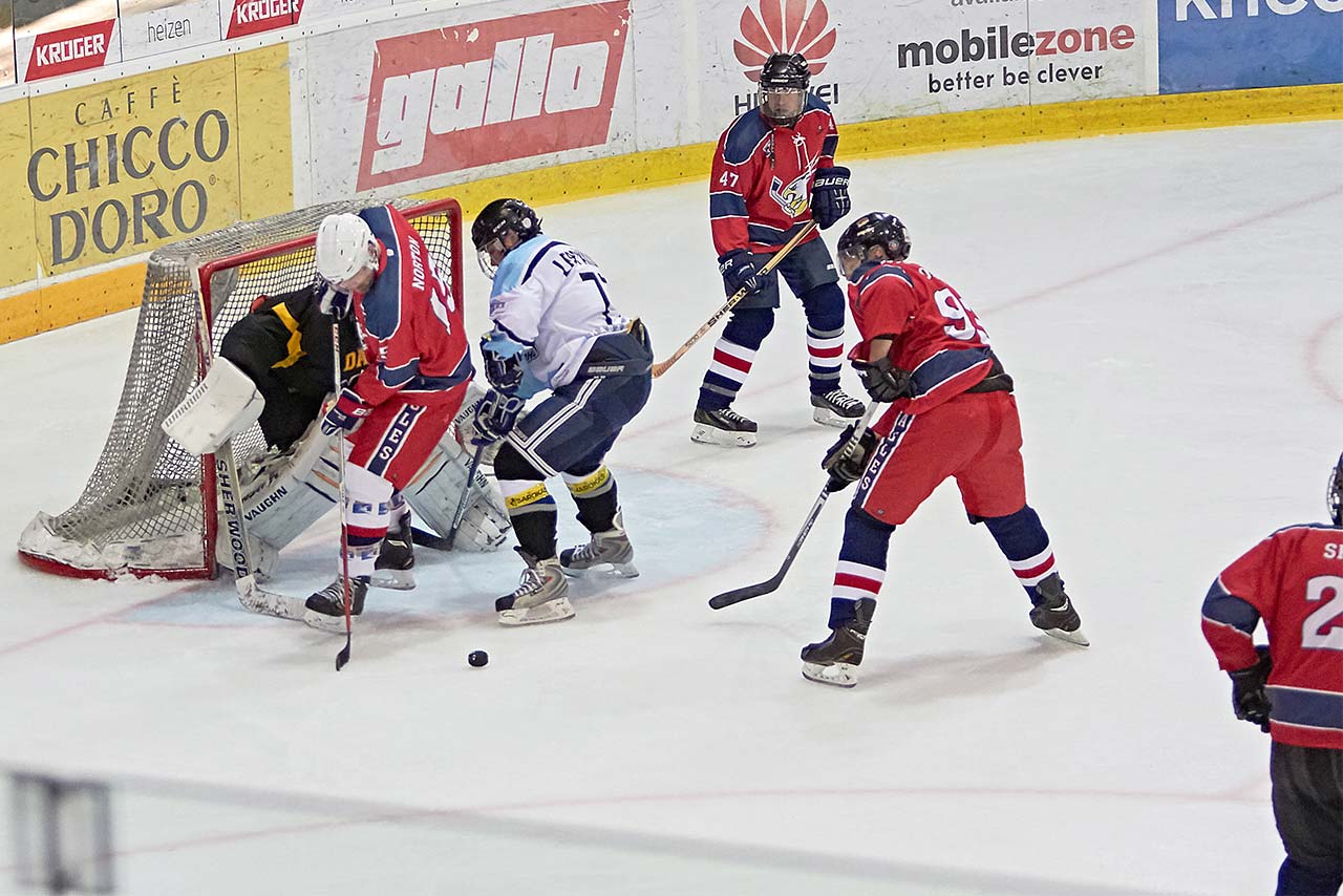 Polar Bears Jääkarhut – KMC Eagles